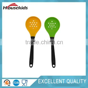Silicone Ladle Slotted Skimmer Colander Strainer Spoon Kitchen Cooking Utensil thumbnail-2