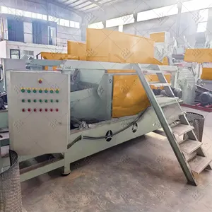 Facotry Sale Wood Shaving Chips Sawdust Wood Shaving Machine for Pet Bed thumbnail-5
