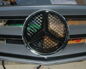 Front Grille for Benz C204/CLS300 thumbnail-4