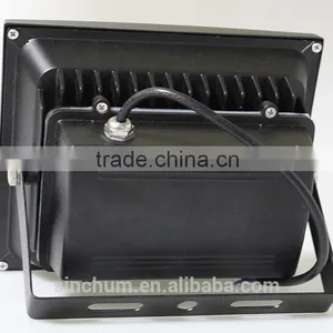 Epistar Ip65 Thick Housing 30w Led Flood Light thumbnail-2