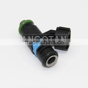 High Quality Fuel Injector Bosch Fuel Injector 03L906031B thumbnail-4