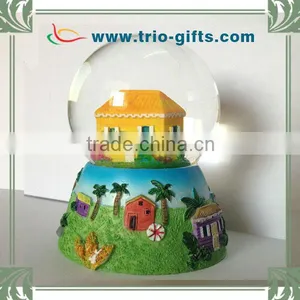 Resin Snow Globe With Beach House Designs thumbnail-1