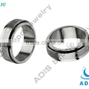 Star Pattern 316L Surgical Steel Finger Ring thumbnail-1