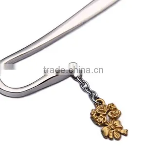 Gloden Flower Metal Clip Bookmark thumbnail-1