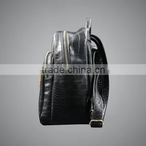 2015 High Quality New Style Camping Fashion Backpack thumbnail-4