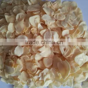 2015 New Crop Factory Supplier no Mould High Purity Nuisanceless Chinese Dehytrated Garlic Flake With Root or Without Root thumbnail-3