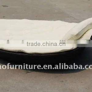 Promotion Hotel Outdoor Day Bed Rattan Sun Bed With Cushion thumbnail-3