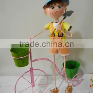 Best Selling Iron Boy With Bicycle for Garden Decoration thumbnail-1