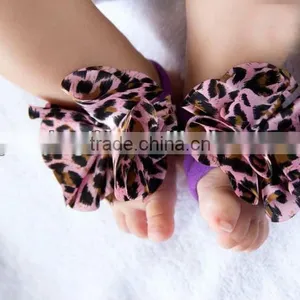 Boutique Lovely New Arrive Barefoot Sandals For Baby Shoes Flower thumbnail-1