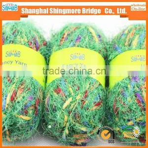 China Fancy Yarn Exporter Best Wholesale Oeko Tex 100% Spun Dyed Polyester Feather Yarn Lantern Knitting Yarn for Carpet thumbnail-3