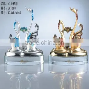 Crystal Glass Swan Model With Crystal Base-animal Model thumbnail-1