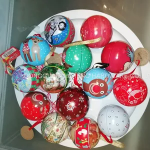 Christmas Round Tin thumbnail-5