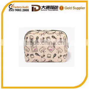 Plenty Perfume Bottles Printing Cosmetic Bag Zippered Placket at the Top thumbnail-1
