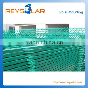 Xiamen Aluminum Bracket PVC Coating Wire Mesh Fence Solar Power Plant Welded Wire Fence thumbnail-1