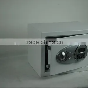 Eagle Hotel Hidden Safe Box thumbnail-6