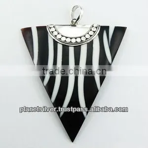 Black Shell Triangle Resin Filled Lines Ornate Silver Clasp thumbnail-1