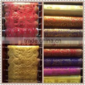 Long Lace Tablecloth thumbnail-4