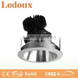 Modern Adjustable Led Cob Portable Spotlight thumbnail-2