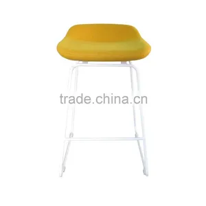 BS013 Swivel Bar Stool With Backrest thumbnail-2