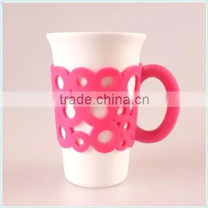 Ceramic Coffee Mug With Unique Handle in Silicone thumbnail-1