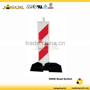 SW06 Plastic Reflective Board Rubber Road Switch Divider thumbnail-1