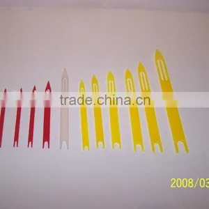 Plastic Weaving Needle thumbnail-1