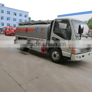 Good Quality Low Price Oil Tanker thumbnail-4