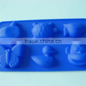 Cartoon Pattern 6-10 Case 100% Food Grade Silicone Ice Tray thumbnail-1