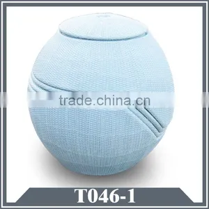 Beautiful Garden Tea Table And Chair thumbnail-1