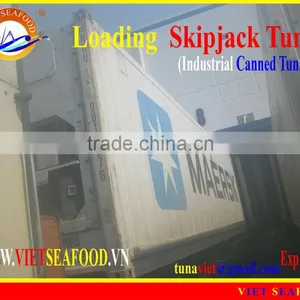 LOADING SKIPJACK TUNA W/R thumbnail-1