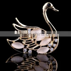 F20045N Elegant Opal Swan Brooches Fashion Brooch Pins thumbnail-1