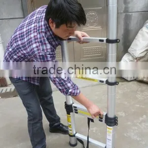 3.2M Aluminium Telescopic Ladder With Carry Bag thumbnail-6