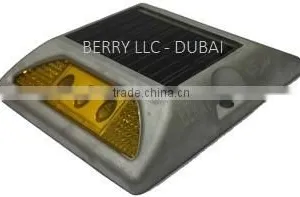 SOLAR ROAD STUD & REFLECTIVE thumbnail-1