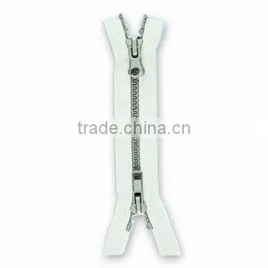 5# Plastic Zipper With Golden Teeth A/L Zipper thumbnail-1