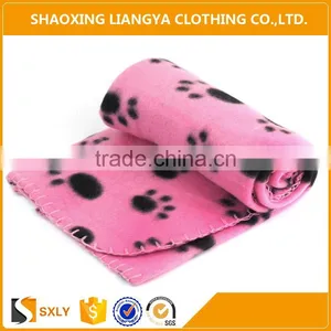 Wholesale Dropshipping Fleece Dog Blanket and Animal Bathrobe thumbnail-1
