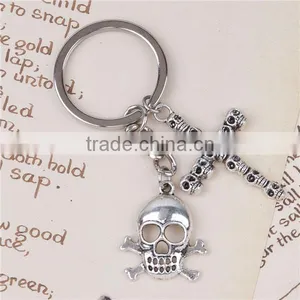 Keychain & Keyring Skeleton Skull Antique Silver Cross Carved 7.8cm thumbnail-1