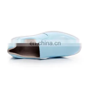 European Professional Waterproof and Oil Proof Women Kitchen Chef Shoes thumbnail-4