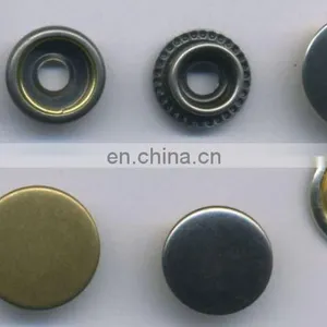Press Snap Button thumbnail-1