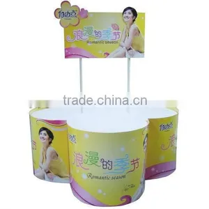 Magnetic Display Stand thumbnail-1