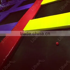 Adult Trampoline Bungee Jumping Trampoline Dodgeball Trampoline thumbnail-3