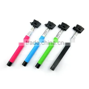 High Quality China Supply Custom Selfie Stick Tripod With Bluetooth thumbnail-6