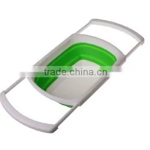 Foldable Plastic Colander thumbnail-1