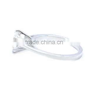 Factory Direct Sale Fashion 925 Silver Wedding Ring thumbnail-2