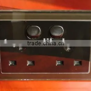 GLASS PANEL DOUBLE SWITCHED UK SOCKET thumbnail-1
