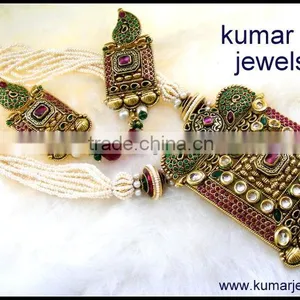 Big Square Pendant Set thumbnail-1