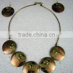 High Fashion Women Jwellery Necklace thumbnail-1