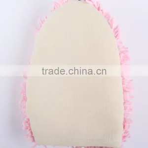 Microfiber Chenille Cleaning Glove thumbnail-6
