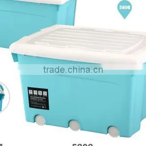 Durable Colorful Plastic Non-slip Water Bucket With Lid thumbnail-3
