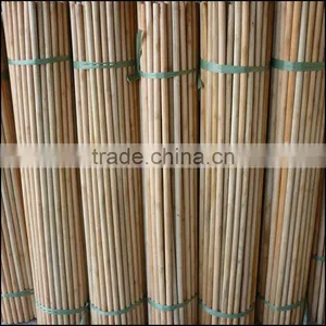 Smooth Wooden Handle Broom Stick With Well Straight thumbnail-1