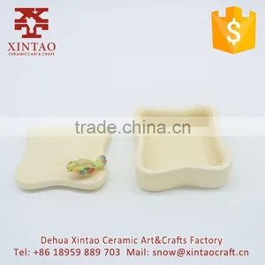 Dehua Ancient Chinese Style Hand-painted Ceramic Jewelry Boxes thumbnail-2